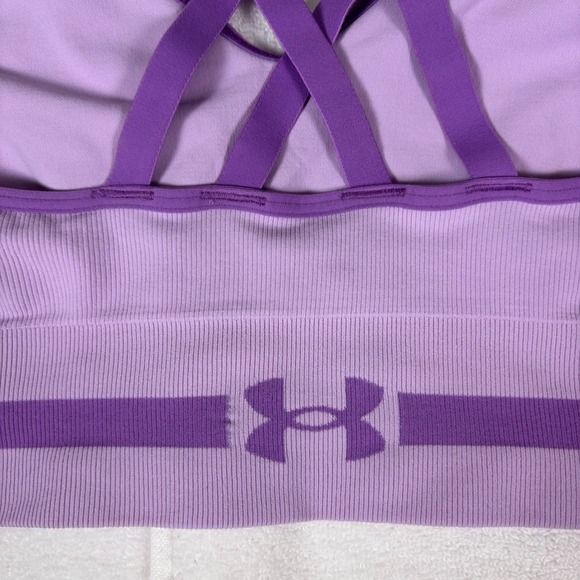 Under Armour Womens Sports Bra Large Lavender Seamless Low Long Racerback Gym - Picture 8 of 11